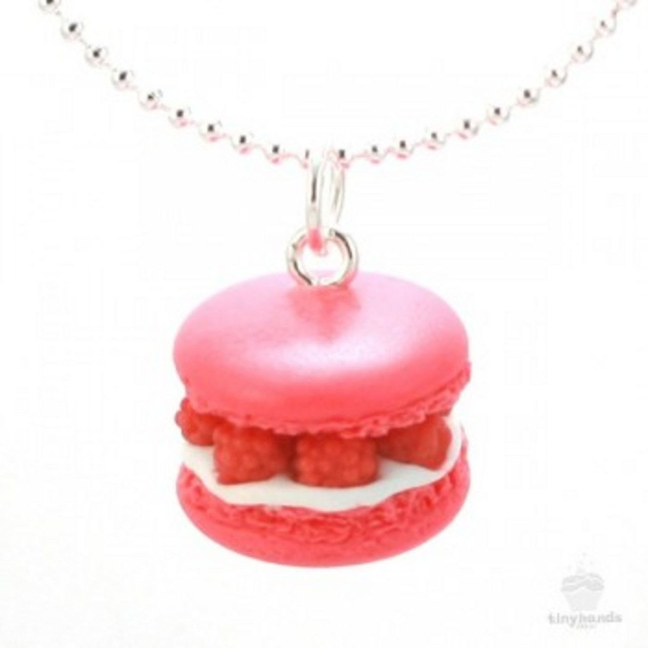 香 raspberry french macaron necklace