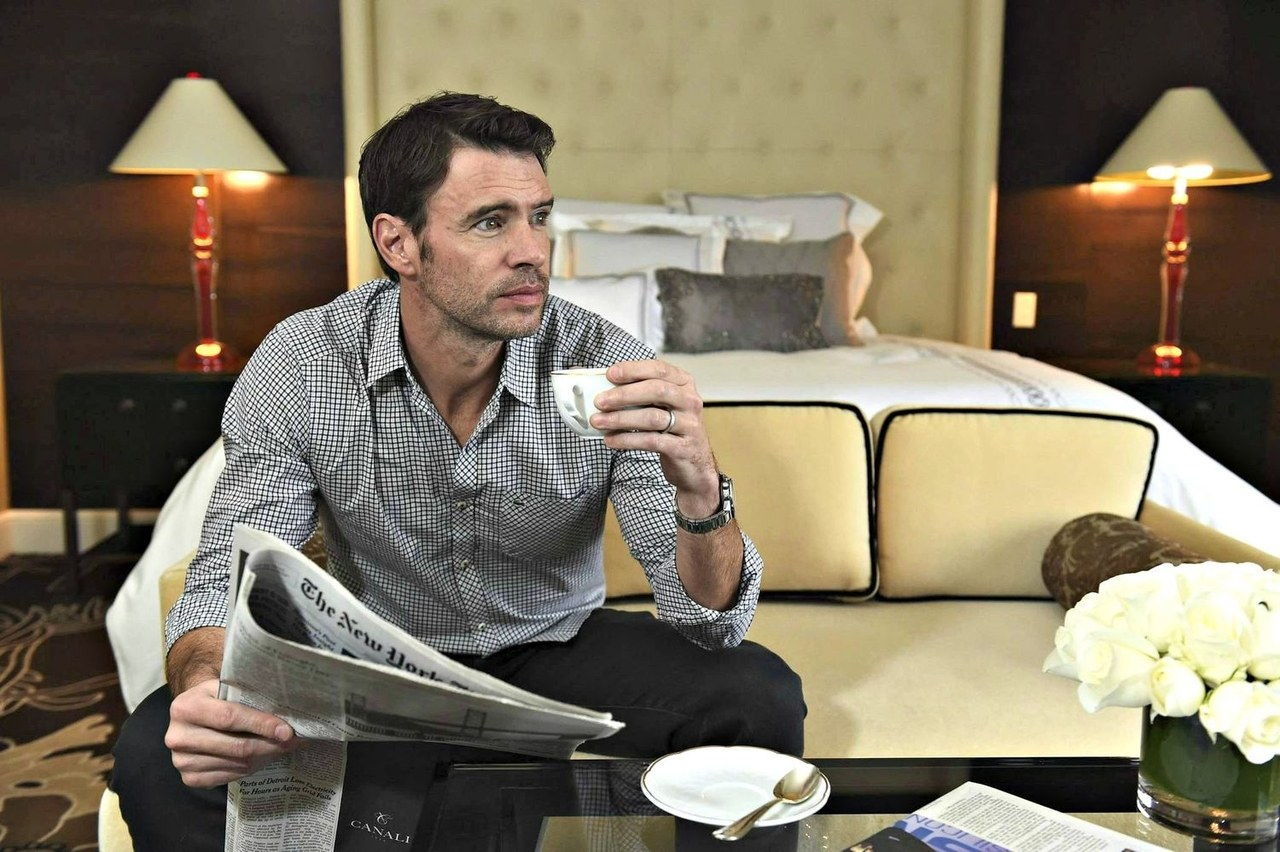 Scott foley breakfast in bed