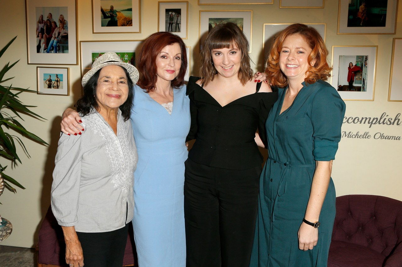 دولوريس Huerta, Maureen Dowd, Lena Dunham, and Lizzie O'Leary