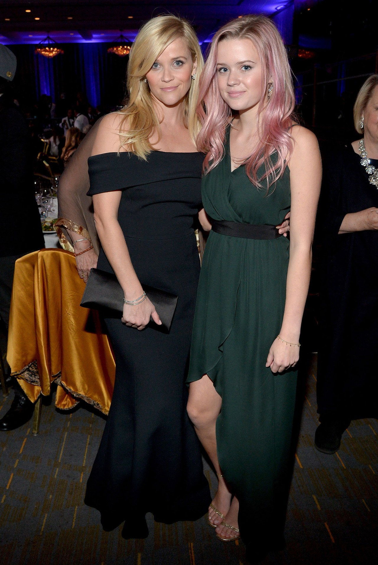 Reese witherspoon daughter ava phillippe
