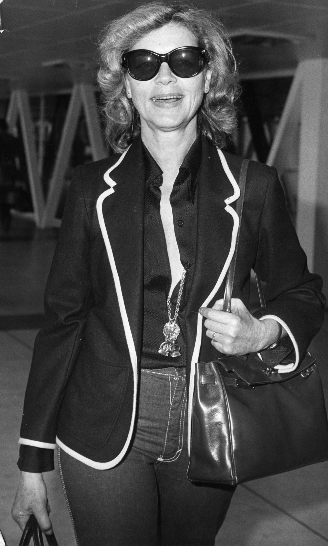 lauren bacall arrives airport 70s